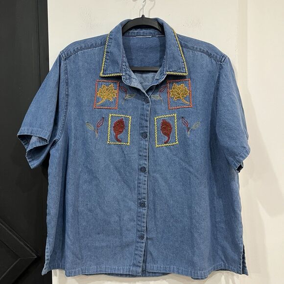 Unbranded Tops - Vintage Women’s Fall Leaves Embroidered Denim Button Up Shirt Size XL Cottage